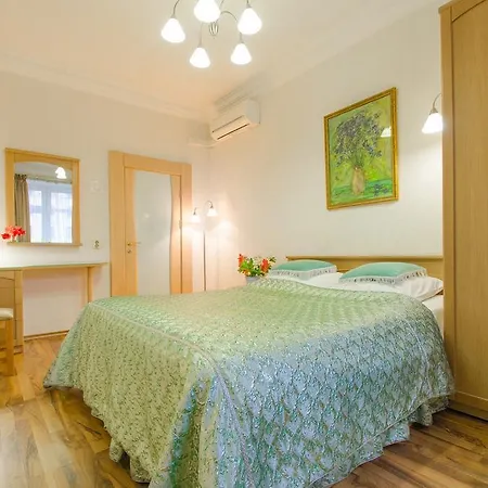 Just Paradise Praspiekt Апартаменты *